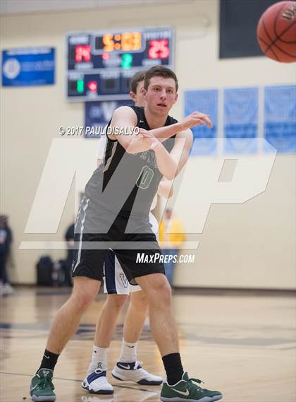 Thumbnail 2 in D'Evelyn @ Valor Christian photogallery.