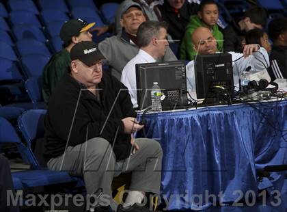 Thumbnail 3 in Mt. Vernon vs New Rochelle (Section 1 Class AA Final) photogallery.