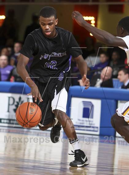 Thumbnail 2 in Mt. Vernon vs New Rochelle (Section 1 Class AA Final) photogallery.