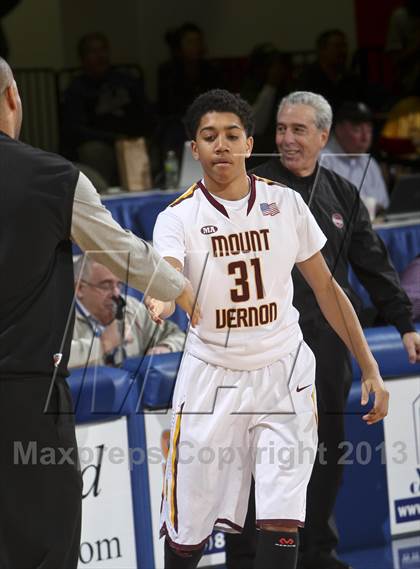 Thumbnail 1 in Mt. Vernon vs New Rochelle (Section 1 Class AA Final) photogallery.