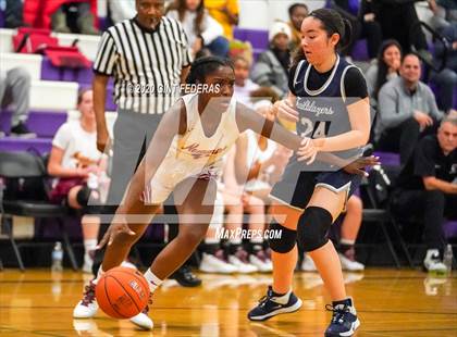 Thumbnail 1 in Sierra Canyon vs. Cardinal Newman (West Coast Jamboree) photogallery.