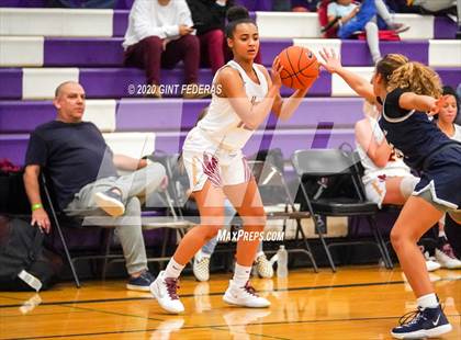 Thumbnail 2 in Sierra Canyon vs. Cardinal Newman (West Coast Jamboree) photogallery.