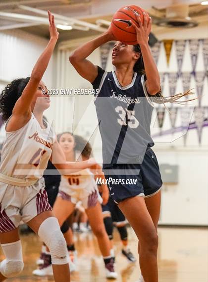 Thumbnail 2 in Sierra Canyon vs. Cardinal Newman (West Coast Jamboree) photogallery.