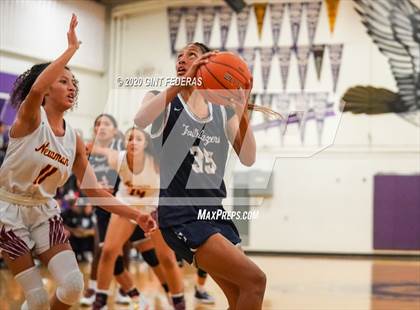 Thumbnail 1 in Sierra Canyon vs. Cardinal Newman (West Coast Jamboree) photogallery.