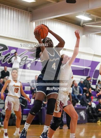 Thumbnail 3 in Sierra Canyon vs. Cardinal Newman (West Coast Jamboree) photogallery.