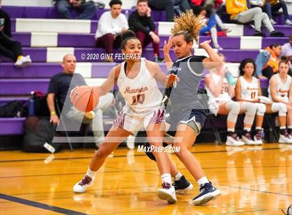 Thumbnail 1 in Sierra Canyon vs. Cardinal Newman (West Coast Jamboree) photogallery.