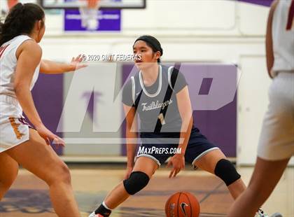 Thumbnail 2 in Sierra Canyon vs. Cardinal Newman (West Coast Jamboree) photogallery.