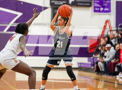 Thumbnail 2 in Sierra Canyon vs. Cardinal Newman (West Coast Jamboree) photogallery.