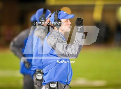Thumbnail 1 in North Forney @ Lovejoy photogallery.