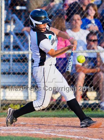 Thumbnail 3 in Alvin vs Pasadena Memorial (Region III Bi-District)  photogallery.