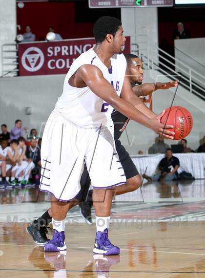 Thumbnail 3 in Gonzaga vs. Chester (Spalding Hoophall Classic) photogallery.