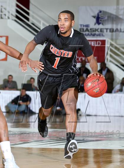 Thumbnail 1 in Gonzaga vs. Chester (Spalding Hoophall Classic) photogallery.