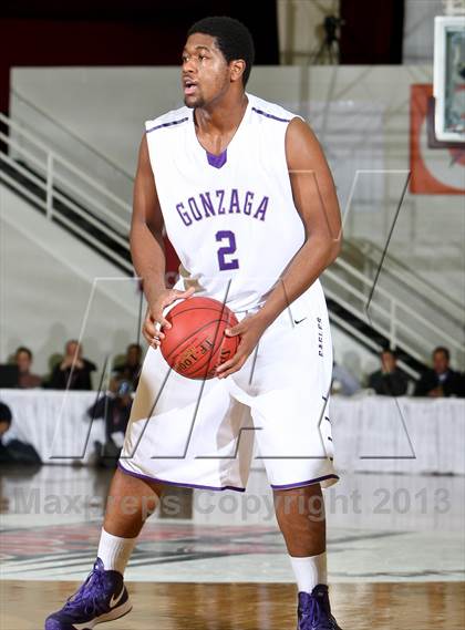 Thumbnail 3 in Gonzaga vs. Chester (Spalding Hoophall Classic) photogallery.