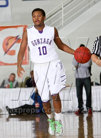Thumbnail 2 in Gonzaga vs. Chester (Spalding Hoophall Classic) photogallery.