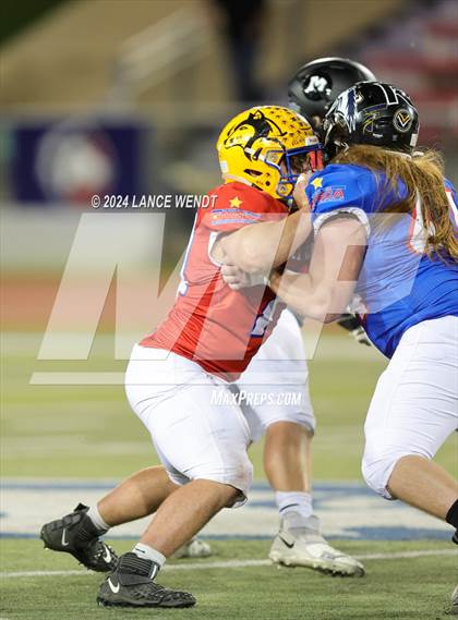 Thumbnail 2 in  All State (North vs South) photogallery.