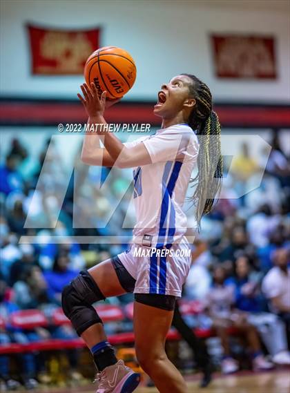 Thumbnail 3 in St. Pauls vs. East Bladen (SAC Conference Tournament Championship) photogallery.