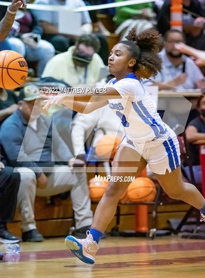 Thumbnail 1 in St. Pauls vs. East Bladen (SAC Conference Tournament Championship) photogallery.