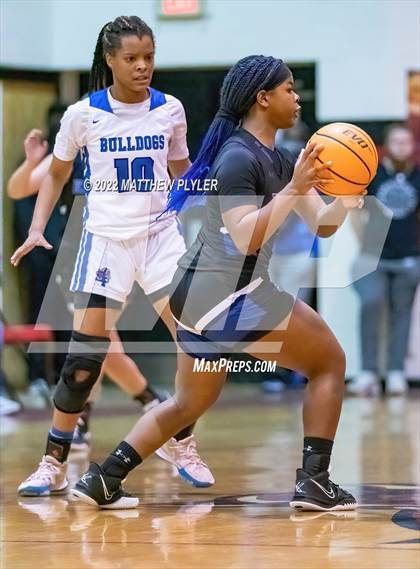 Thumbnail 2 in St. Pauls vs. East Bladen (SAC Conference Tournament Championship) photogallery.