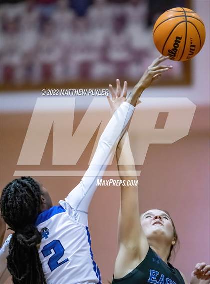 Thumbnail 3 in St. Pauls vs. East Bladen (SAC Conference Tournament Championship) photogallery.
