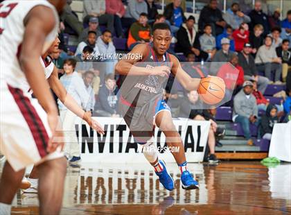 Thumbnail 2 in Greene Central vs. Trinity Christian (John Wall Holiday Invitational) photogallery.