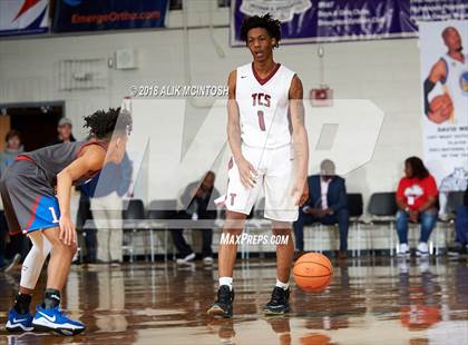 Thumbnail 3 in Greene Central vs. Trinity Christian (John Wall Holiday Invitational) photogallery.