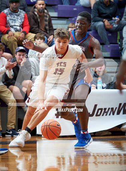 Thumbnail 1 in Greene Central vs. Trinity Christian (John Wall Holiday Invitational) photogallery.