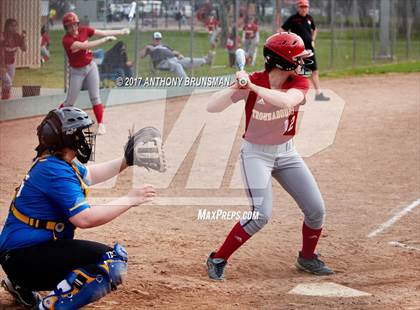 Thumbnail 1 in St. Francis vs. South Tahoe (Pre-Season Tournament) photogallery.