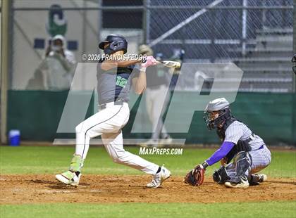 Thumbnail 2 in Lennard @ Sumner photogallery.