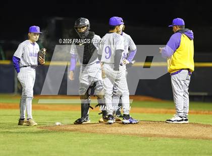 Thumbnail 3 in Lennard @ Sumner photogallery.