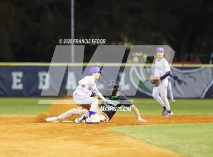 Thumbnail 1 in Lennard @ Sumner photogallery.