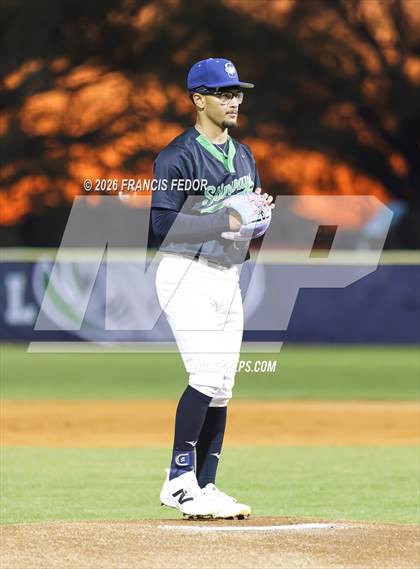 Thumbnail 1 in Lennard @ Sumner photogallery.