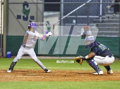 Thumbnail 1 in Lennard @ Sumner photogallery.