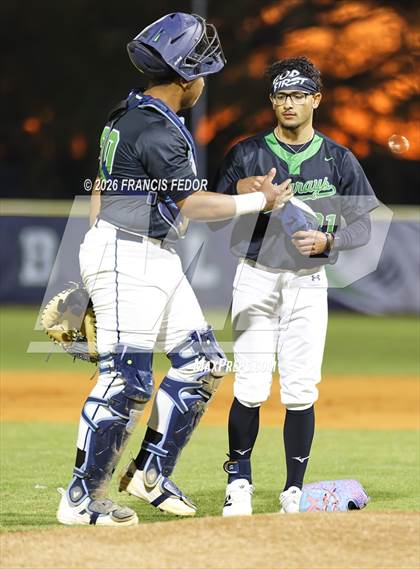 Thumbnail 3 in Lennard @ Sumner photogallery.