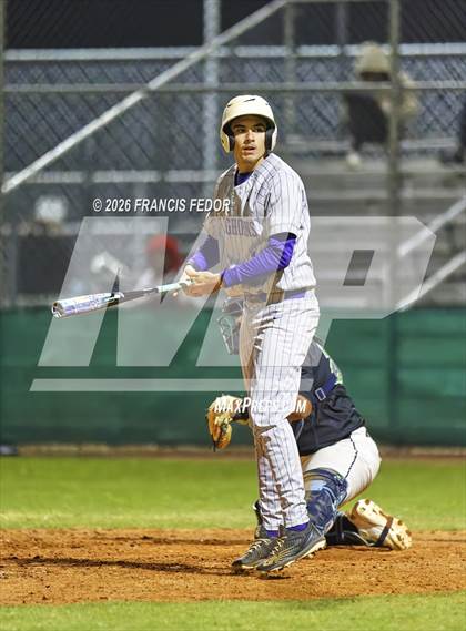 Thumbnail 2 in Lennard @ Sumner photogallery.