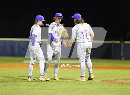 Thumbnail 2 in Lennard @ Sumner photogallery.