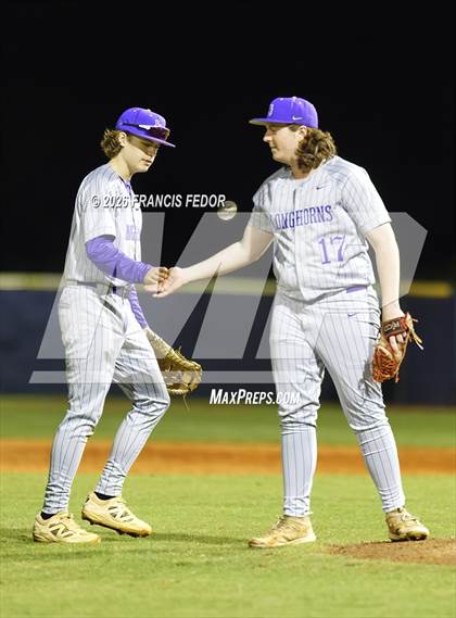 Thumbnail 3 in Lennard @ Sumner photogallery.