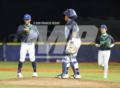 Thumbnail 1 in Lennard @ Sumner photogallery.