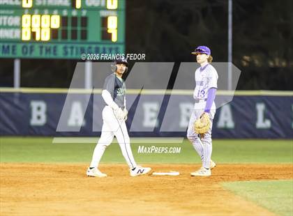 Thumbnail 2 in Lennard @ Sumner photogallery.