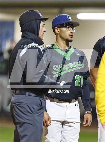 Thumbnail 1 in Lennard @ Sumner photogallery.