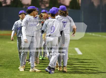 Thumbnail 2 in Lennard @ Sumner photogallery.