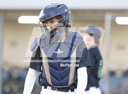 Thumbnail 3 in Lennard @ Sumner photogallery.