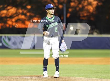 Thumbnail 3 in Lennard @ Sumner photogallery.