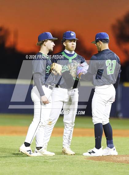 Thumbnail 2 in Lennard @ Sumner photogallery.