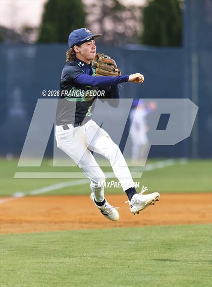 Thumbnail 3 in Lennard @ Sumner photogallery.