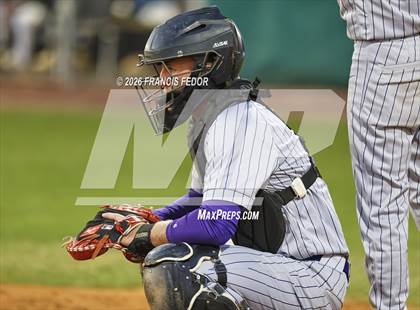 Thumbnail 1 in Lennard @ Sumner photogallery.