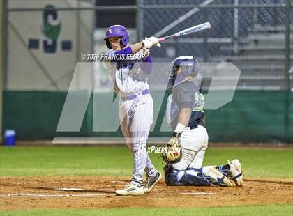 Thumbnail 2 in Lennard @ Sumner photogallery.