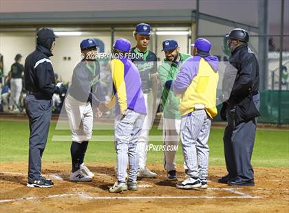 Thumbnail 2 in Lennard @ Sumner photogallery.