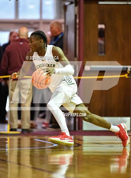 Thumbnail 2 in Bishop Hendricken vs. La Salle Academy (RIIL Division 1 Final) photogallery.