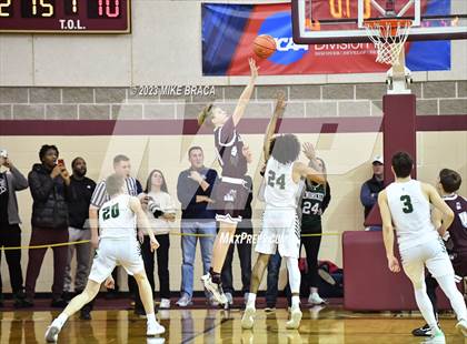 Thumbnail 1 in Bishop Hendricken vs. La Salle Academy (RIIL Division 1 Final) photogallery.
