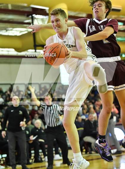 Thumbnail 3 in Bishop Hendricken vs. La Salle Academy (RIIL Division 1 Final) photogallery.